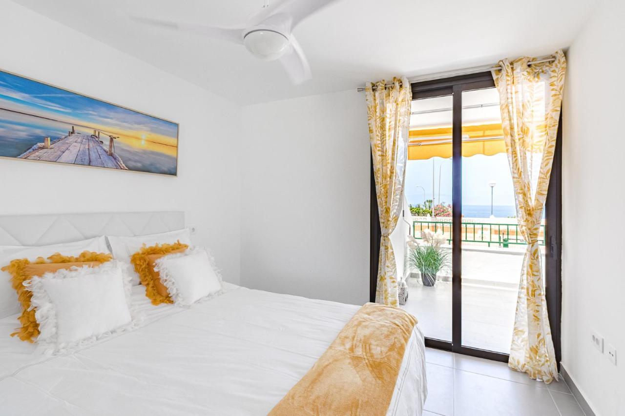 Buenavista Sunflower Apartment In Playa La Arena Puerto de Santiago  Bagian luar foto