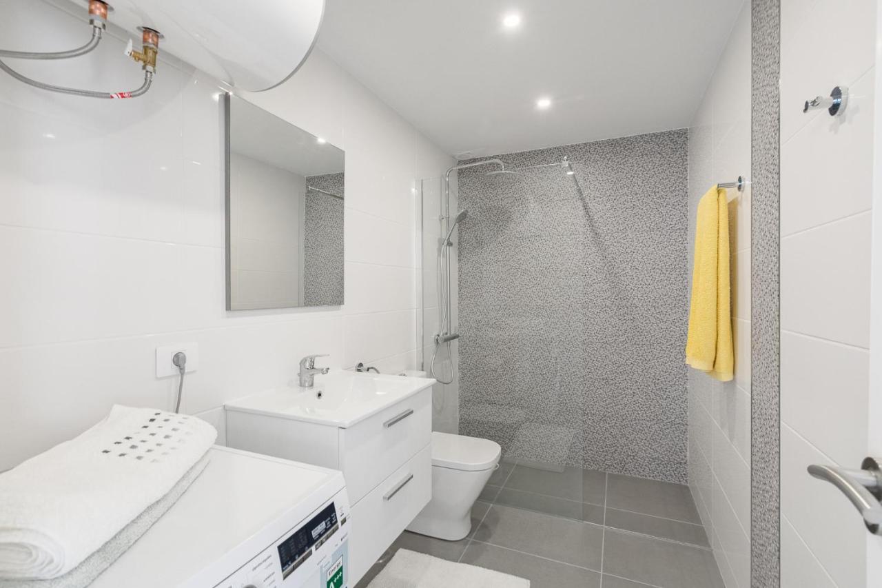 Buenavista Sunflower Apartment In Playa La Arena Puerto de Santiago  Bagian luar foto
